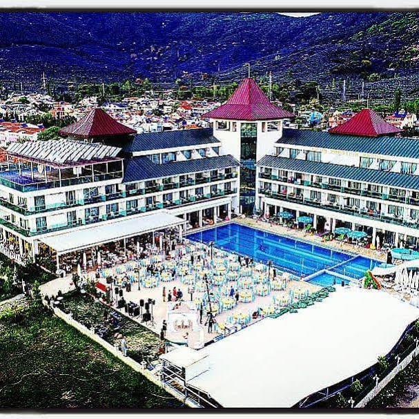 Ceti̇N Presti̇Ge Resort Ocaklar エクステリア 写真